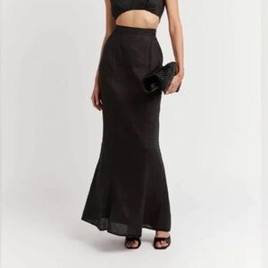 DISSH Spencer Black Linen skirt size 4 (AUS 8)
